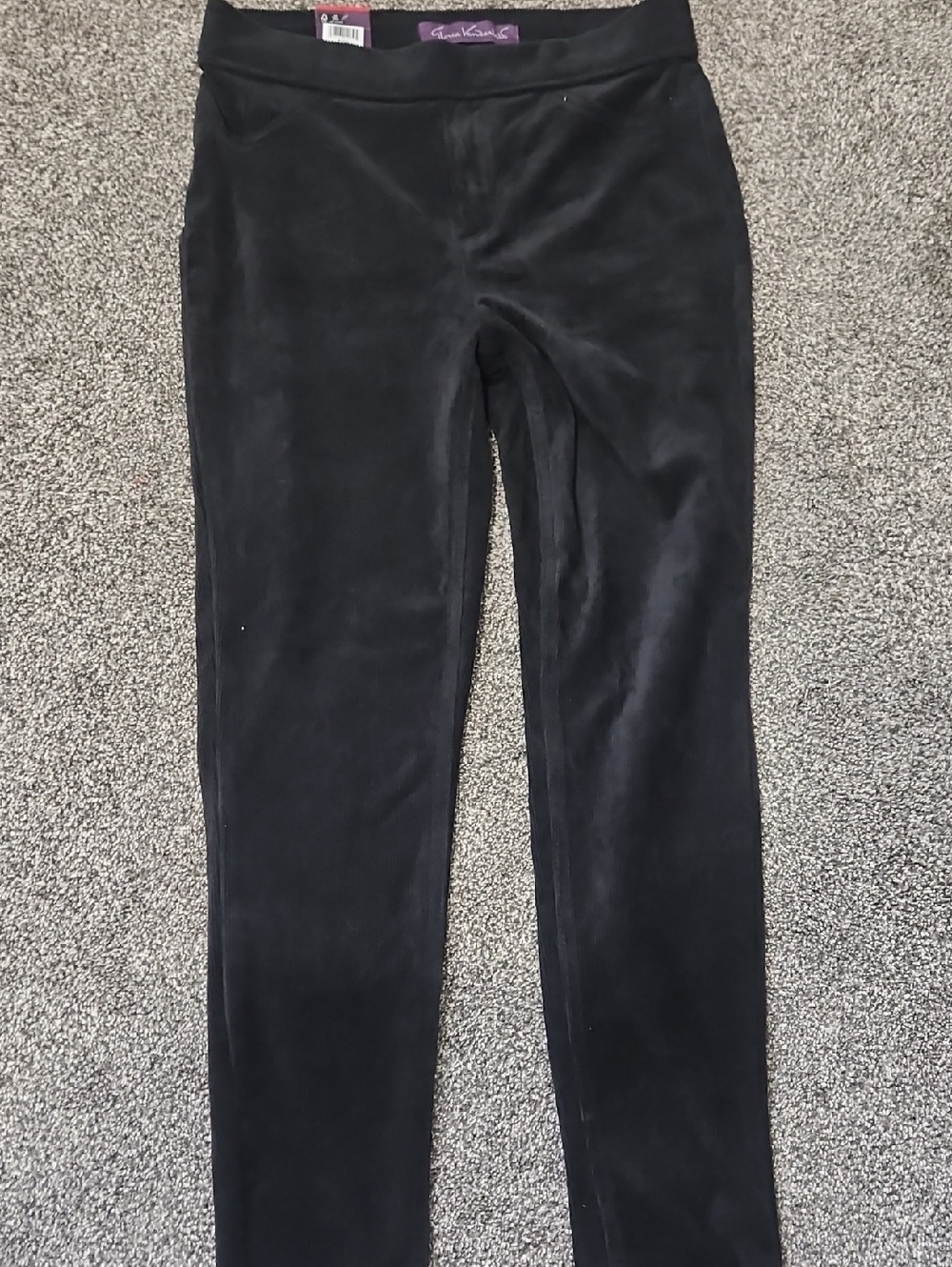 Gloria Vanderbilt Black Corduroy Womans Skinny Mid Rise Pants
